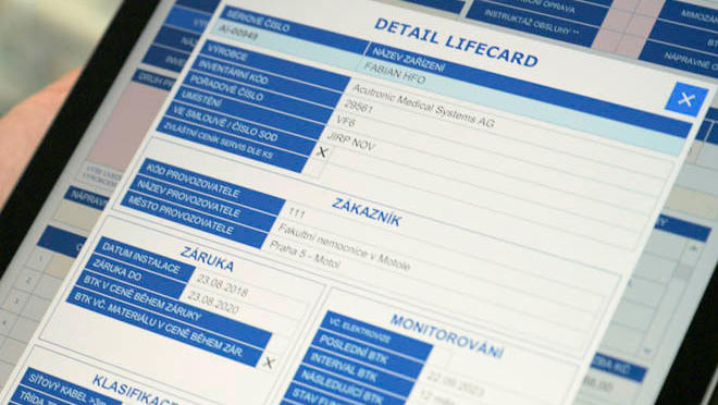 Universal and Adaptable